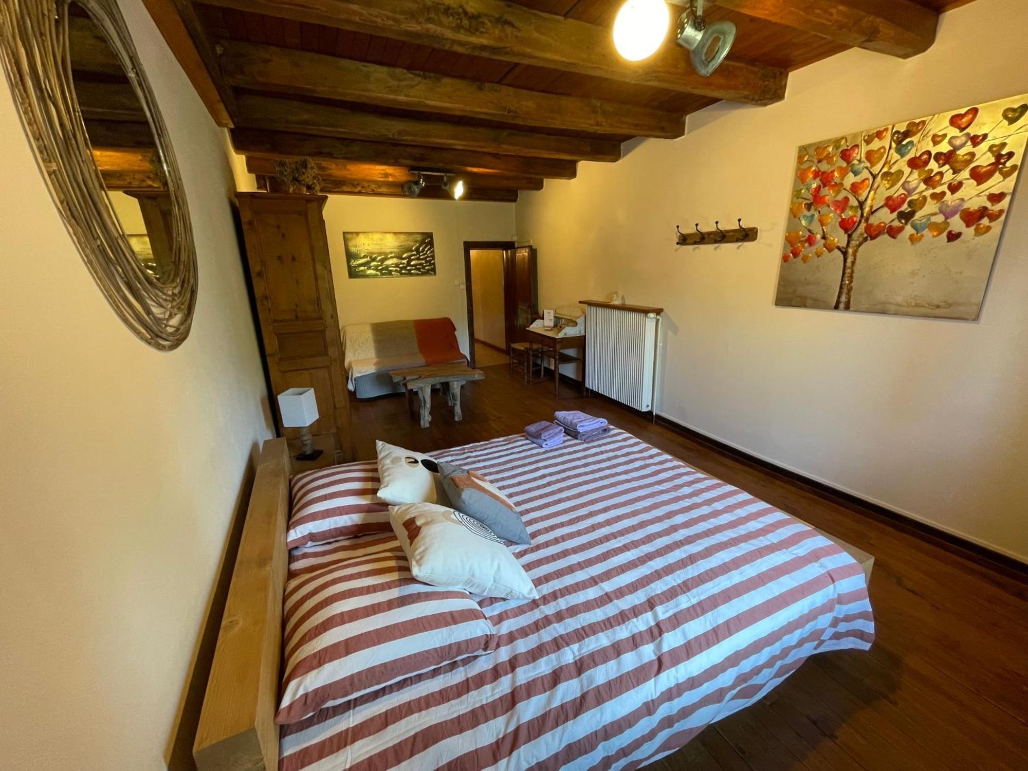 Chambres D'Hotes Avec Entree Privative Au Calme Dans Maison De Village Saint-Jorioz Exterior foto